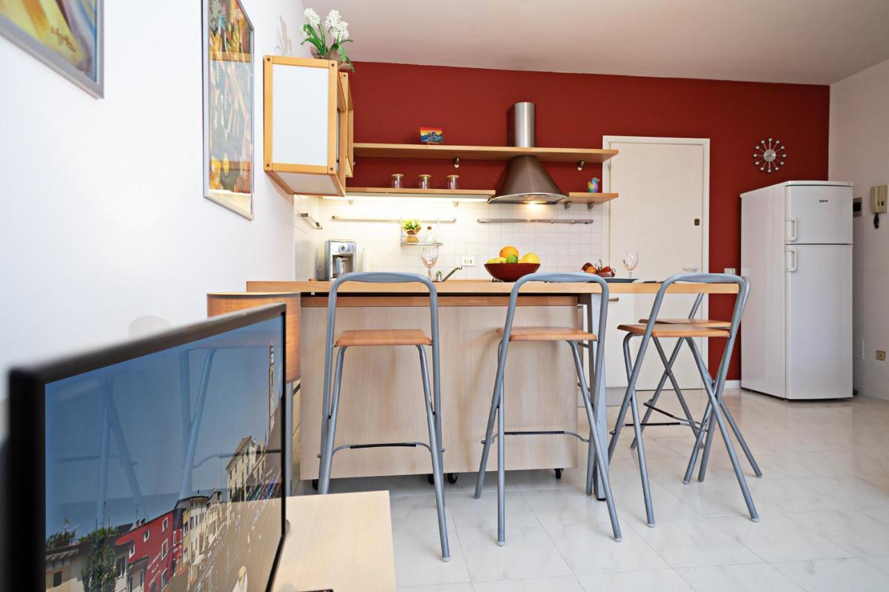 Apartment Ortensia - Regarda Travel Lazise Eksteriør bilde